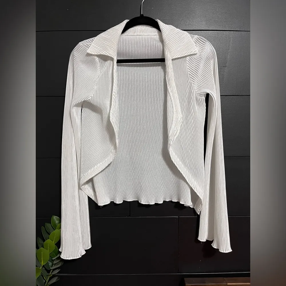 LYANER White Collar Long Sleeve Ribbed Cover Up 3 Button Blouse Women’s M NWOT Size M - Image 2
