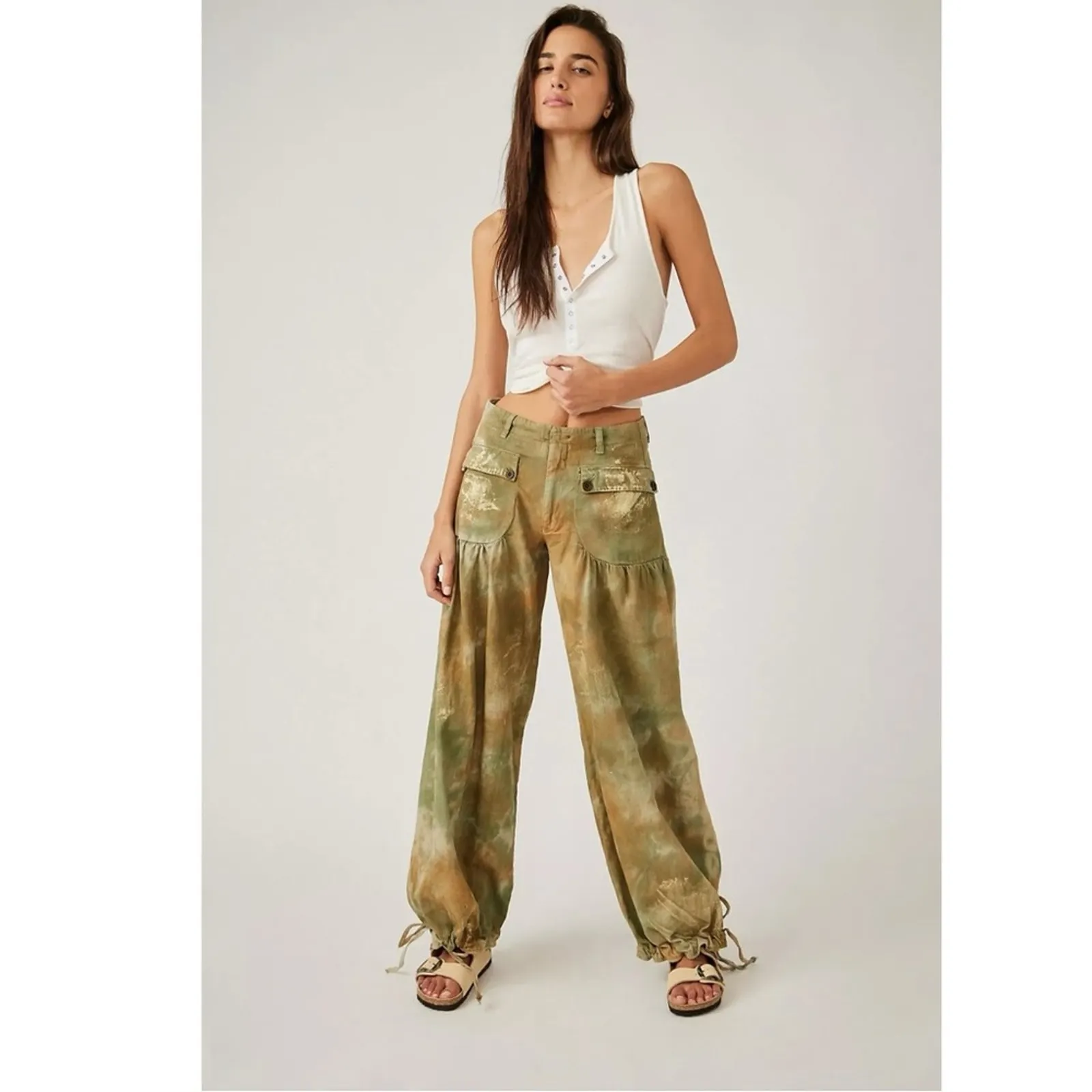 Free People Retro 70s Bohemian Wide Leg Lotus Tie-Dye Jeans Army Neutral Size 31 - Image 3