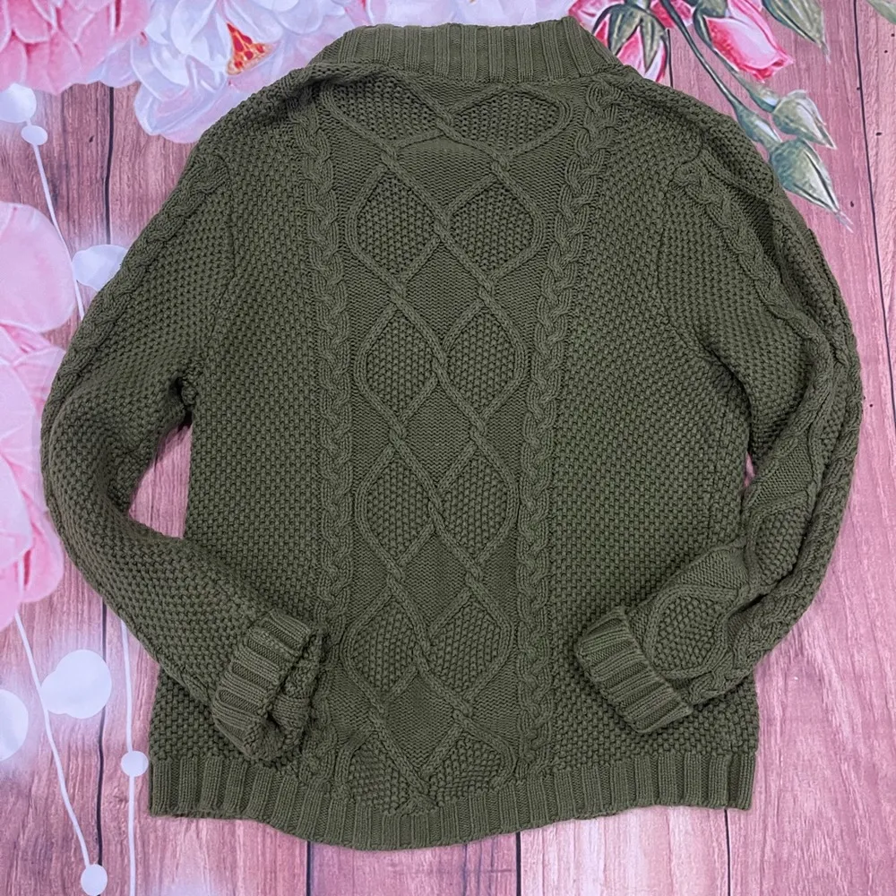 Chaus Women’s Olive Green Zip Up Cardigan - Image 4