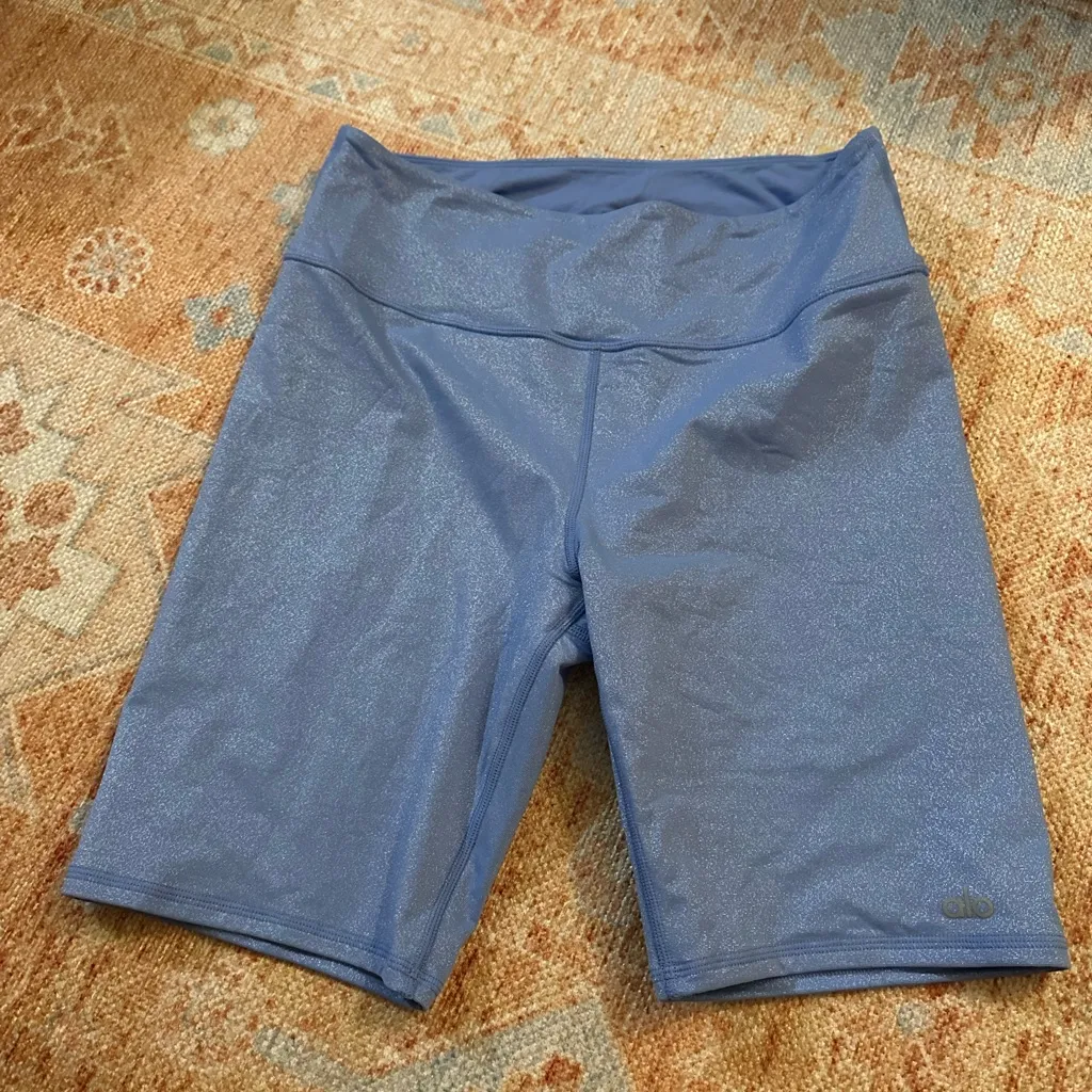 ALO Yoga High Waist Glitter Bike Short in Marina/Silver Size large light blue - Image 3