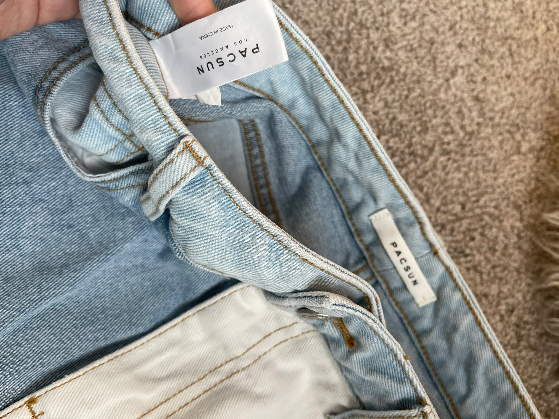 PacSun hopper mom jeans - Image 3