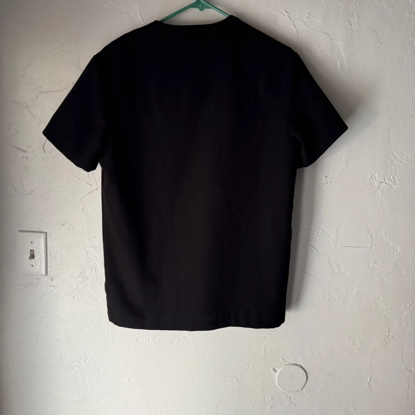 FIGS Technical Collection XS Black Scrub Top Healthcare Medical‎ Uniform - Image 8