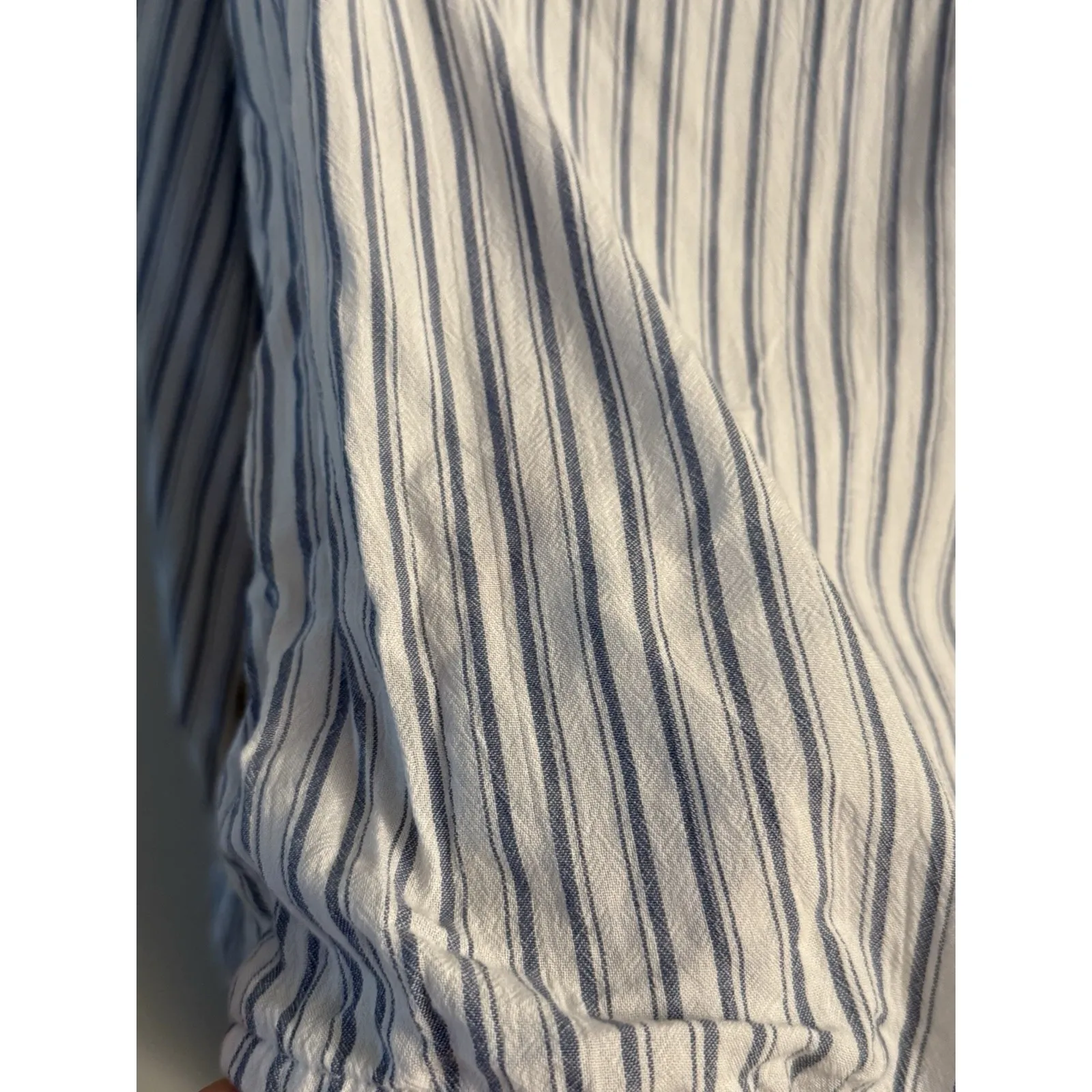 Hollister Coastal Striped Stripe Long Sleeve Cross Over Crop Top Women's‎ Size S - Image 2