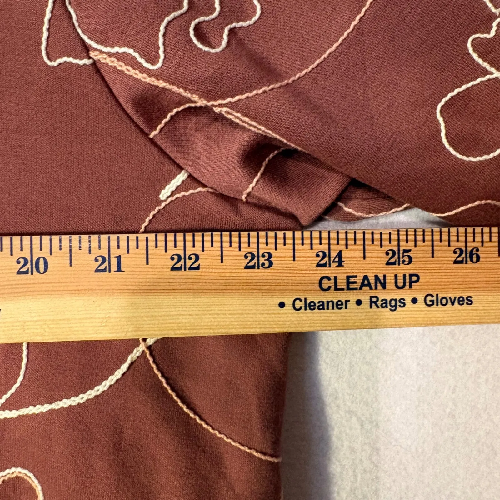 Chico's  Zenergy double knit embroidered Pullover Sweatshirt V Neck dusty rose - Image 11