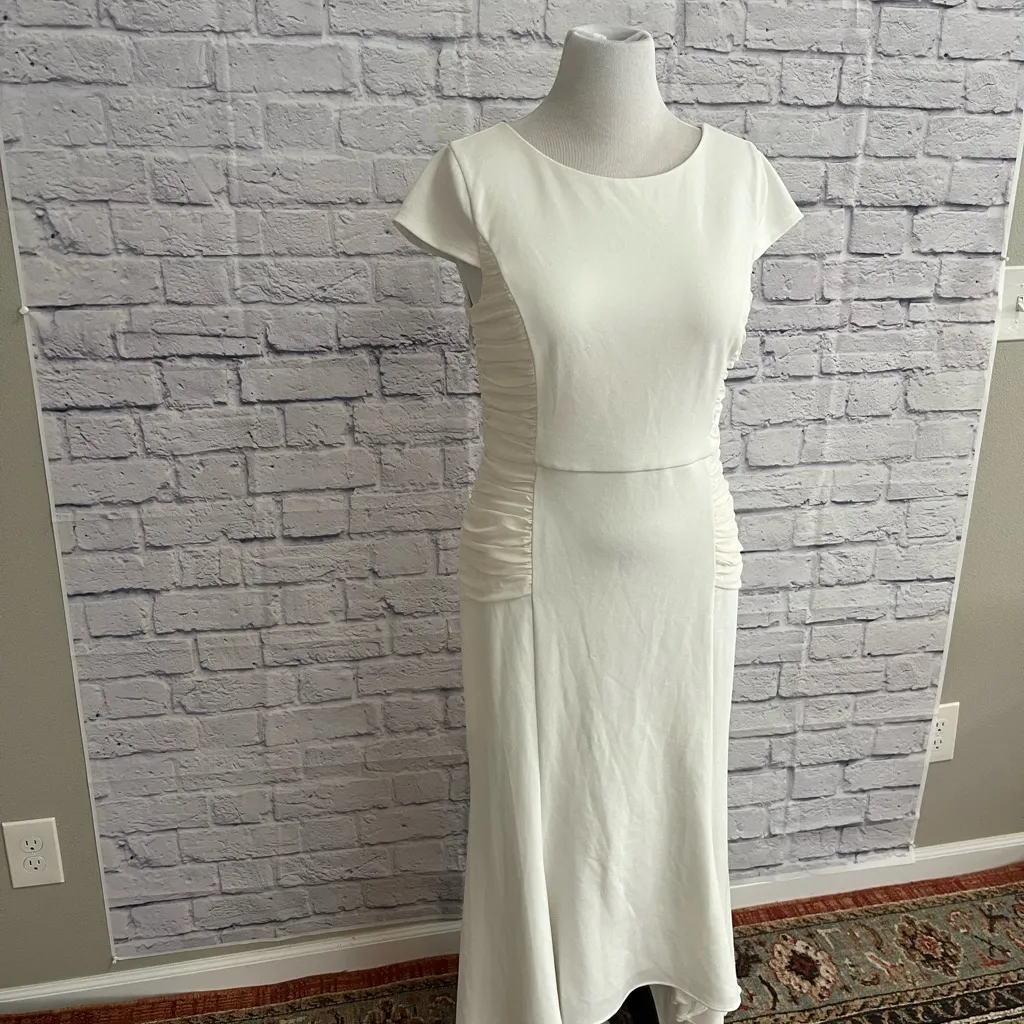 Halston Heritage Cape Sleeve high low Gown/dress semi formal white, ivory 14 - Image 3