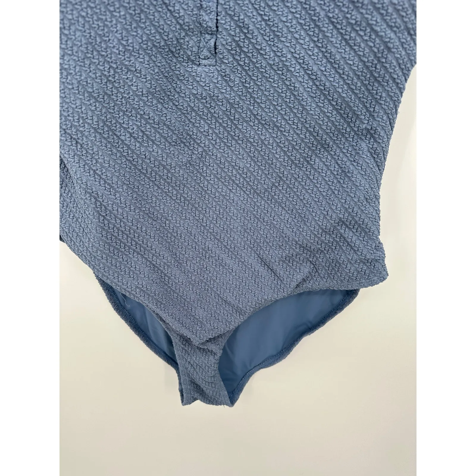 Andie‎ The Malibu One Piece Swimsuit Womens Size L Blue Textured Modest Beach - Image 4