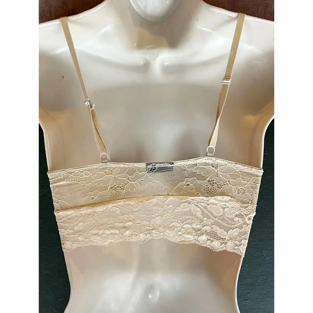 Sparkle & Fade Urban Outfitters Lace Cropped Top Size XXS - XS - Image 2