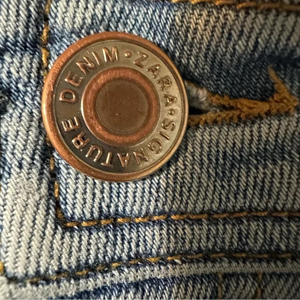 Zara women's size 4 wide leg jeans - Image 6