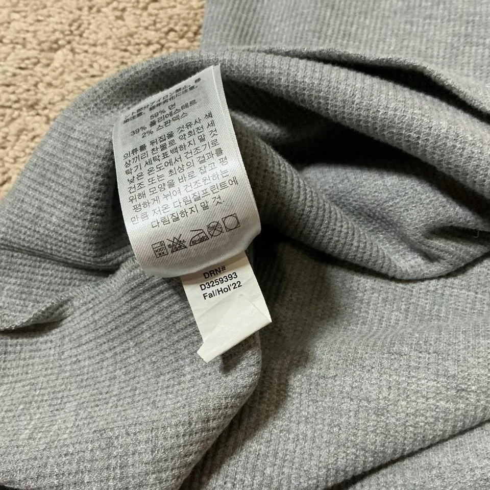 Eddie Bauer Womens Grey Thermal Ribbed Long Sleeve Henley Shirt Size M - Image 6