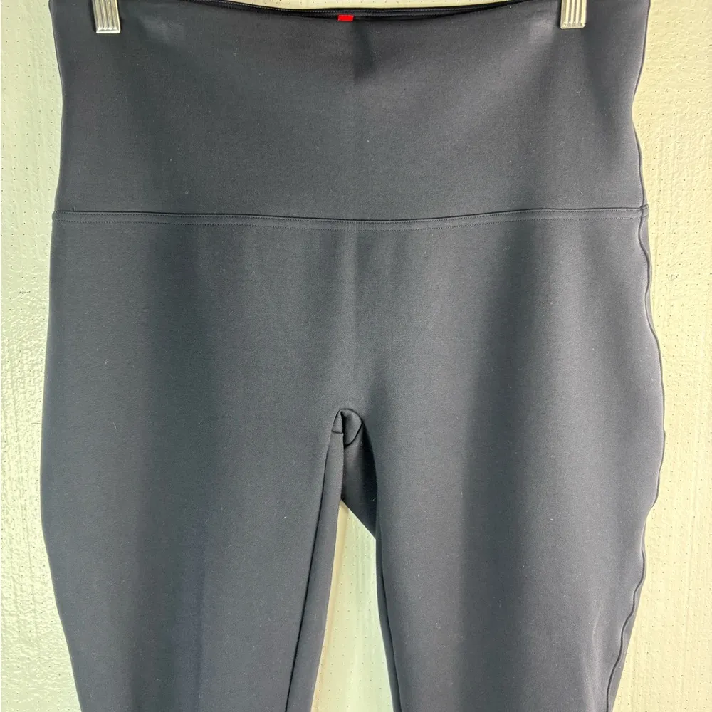 SPANX 1X Black Support Pants in Darkest Navy Like New! - Image 3