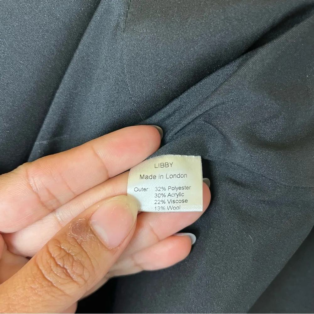 LIBBY Metallic Silver Long Sleeve Blouse Gray Size 6 - Image 9