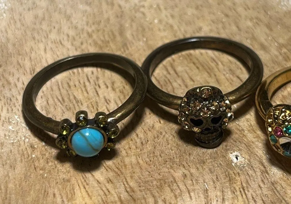Betsey Johnson Bird, Heart, Skull & Turquoise Flower Ring Set RARE - Image 5