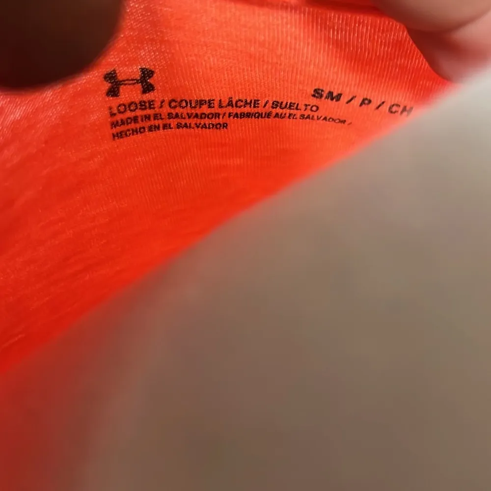 Under armor long sleeve top - Image 5