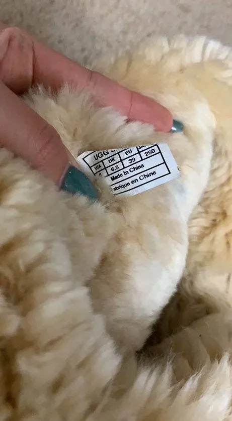 UGG Bailey Button Tall s Chestnut - Image 7