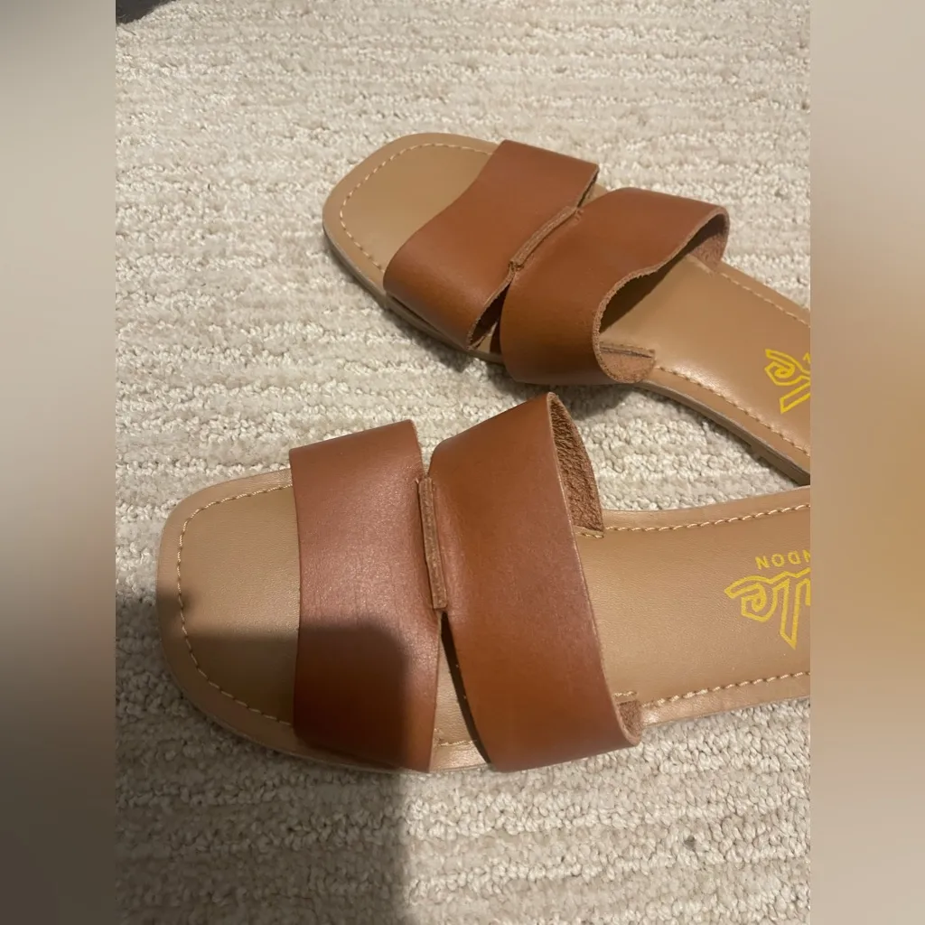 NWOT ASOS GENUINE LEATHER BROWN FLATS EUR39 - Image 3