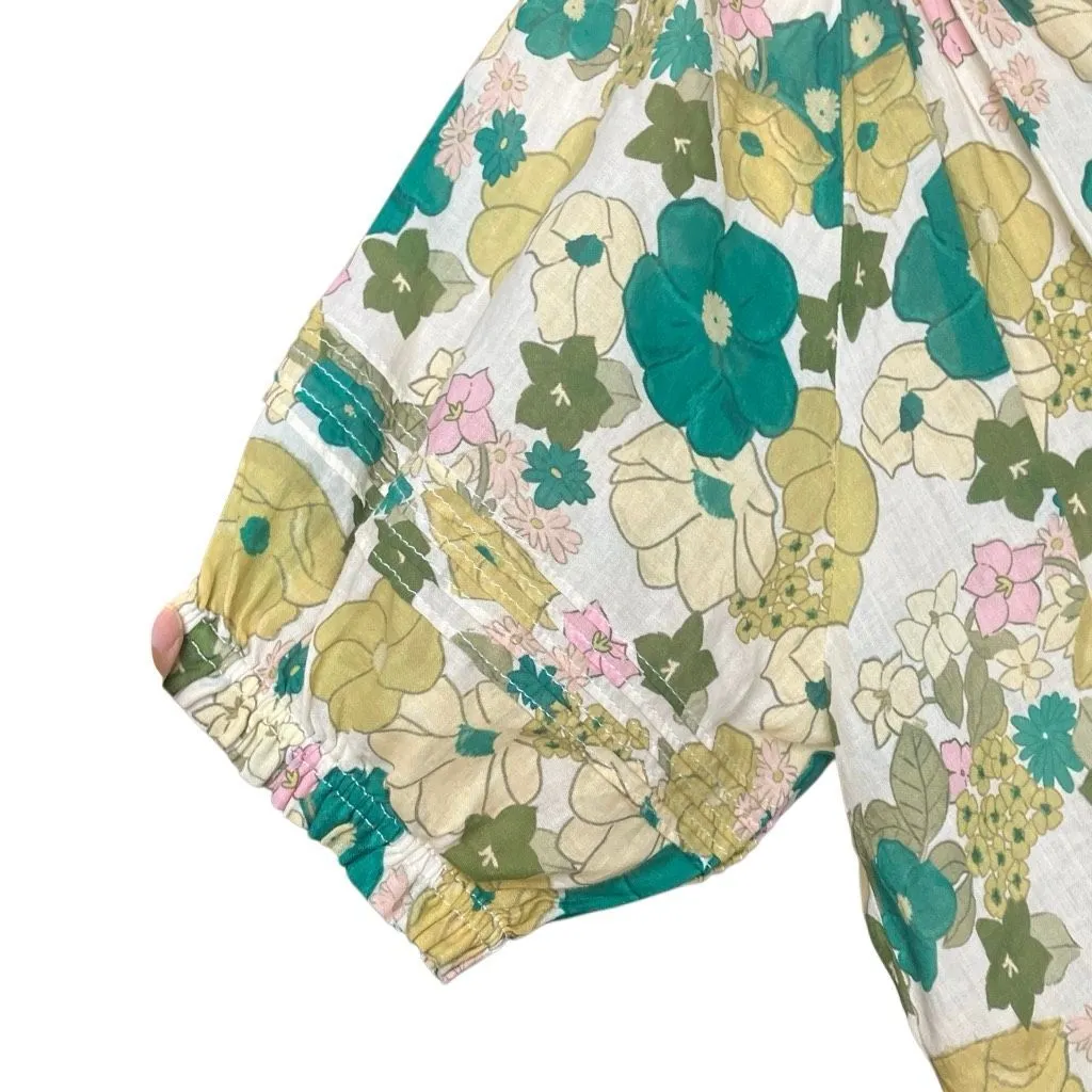 By Trovata Birds of Paradis V-neck Balloon Short Sleeve Floral Button Front Blou - Image 5