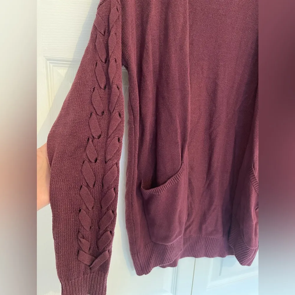 NWOT Garage oversized burgundy cardigan with detailed sleeve design Size XS - Image 2