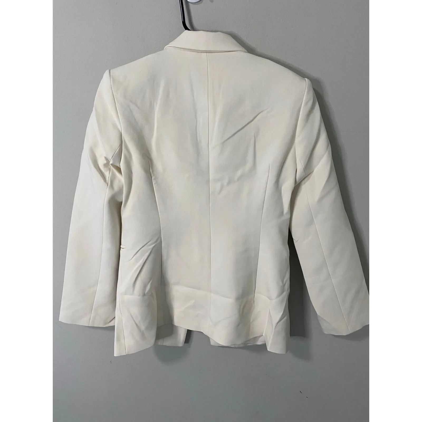 Dynamite New  Women's Fitted Blazer, Sea Salt Size Medium - Image 3