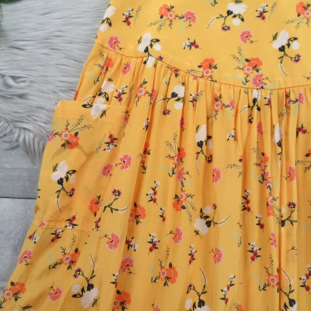 La Maison TALULAH Tansy Floral Mini Dress V-Neck Ruffle Shoulder Women's Large - Image 14