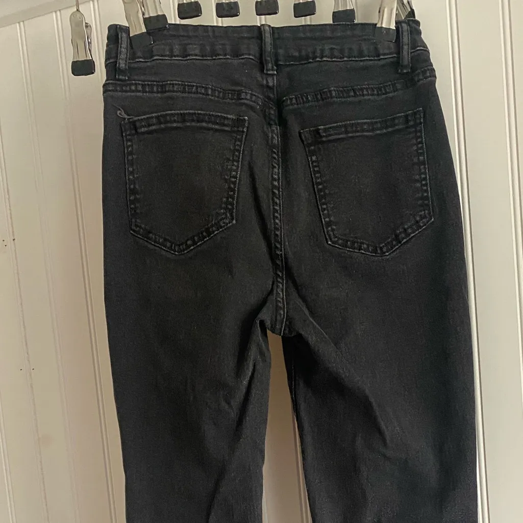 37. Women’s Black Skinny Jeans – Size 30 – Sleek & Stretchy - Image 5