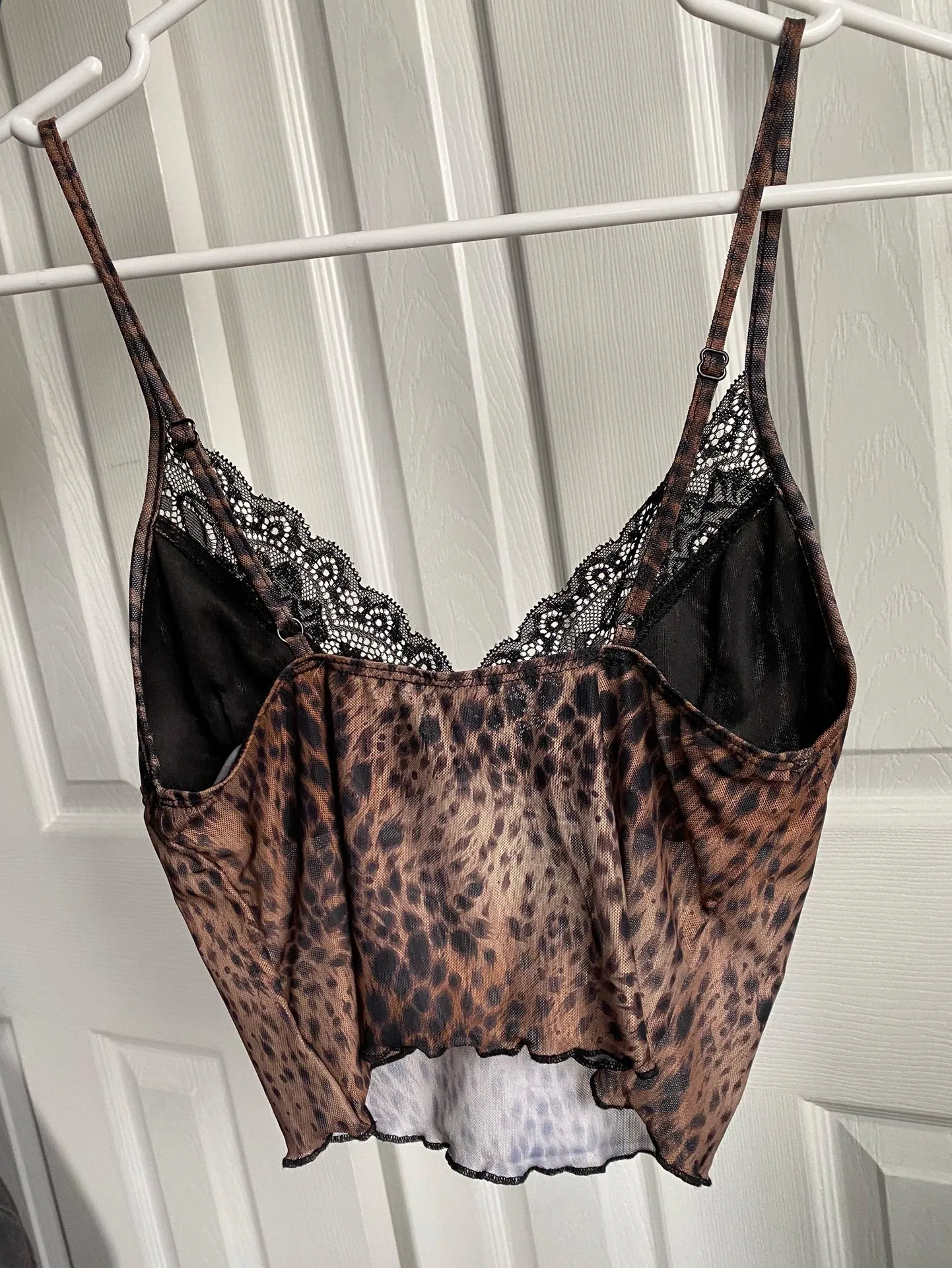 Motel Rocks Yenika Crop Top - Image 3