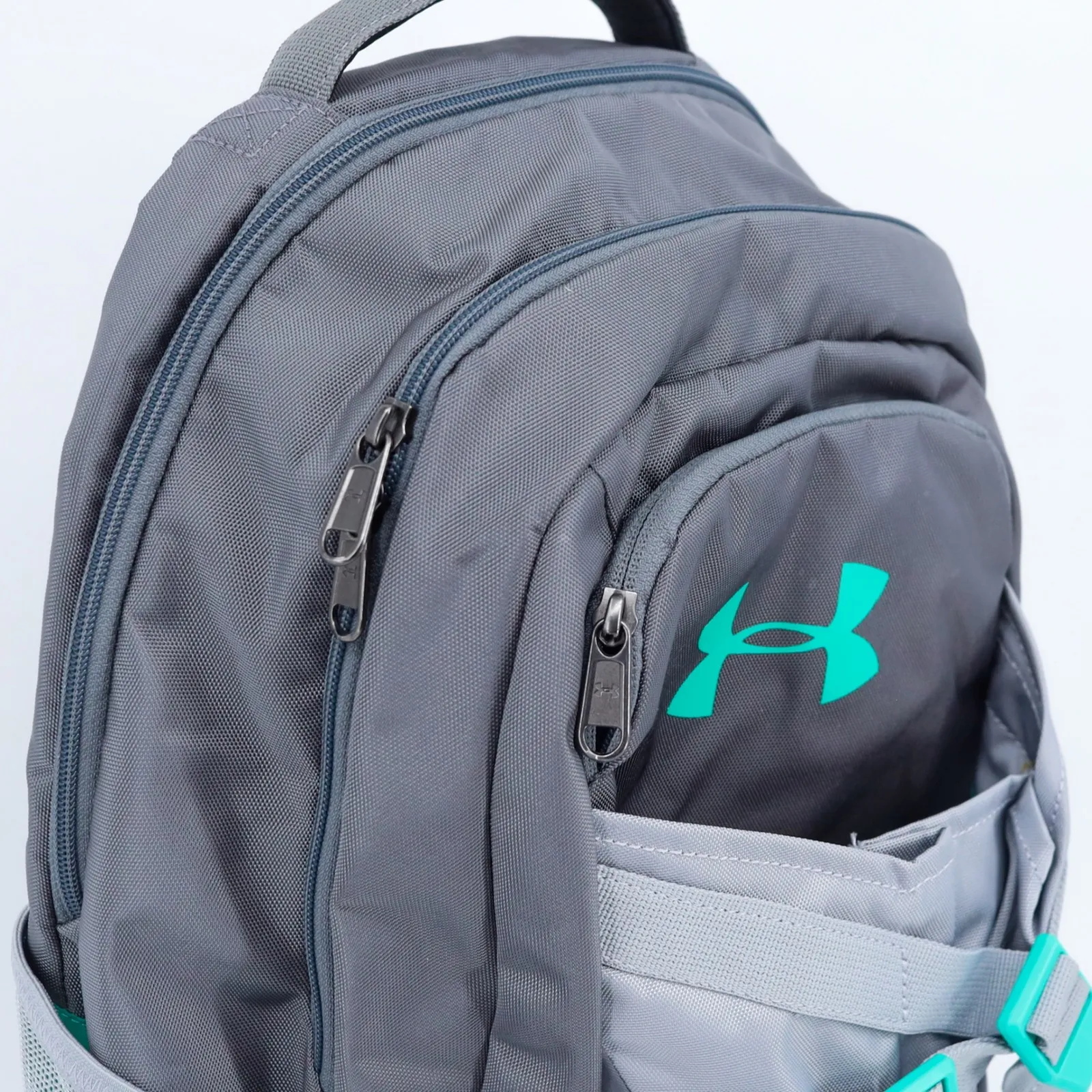 Under Armour UA Recruit Storm 2.0 Backpack Gray Teal 1329814 Laptop Unisex Bag - Image 2