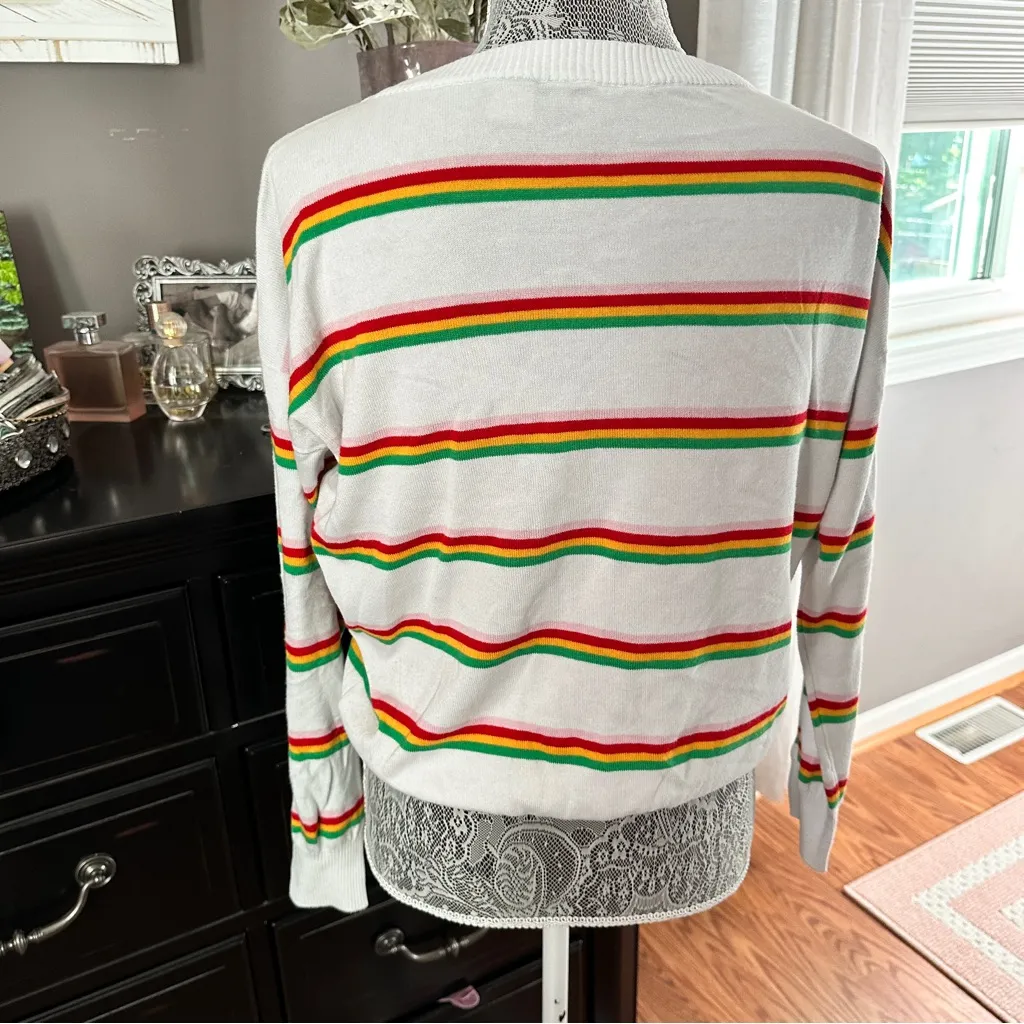 Levi’s Retro Stripe Normcore V-Neck Sweater White Multicolor Long Sleeve Medium - Image 7