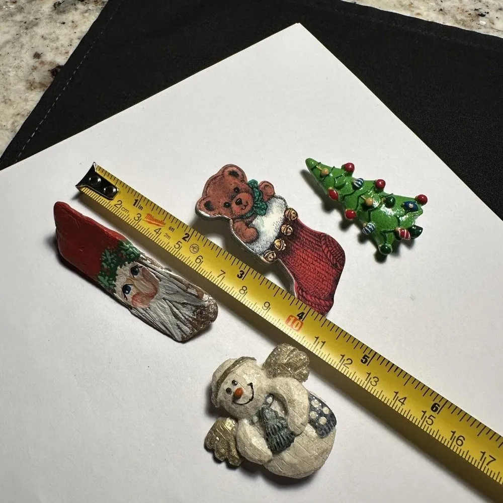 Lot Of 4 Holiday Brooch Pins Bear, Santa Claus, Christmas Tree & Snowman - Image 9
