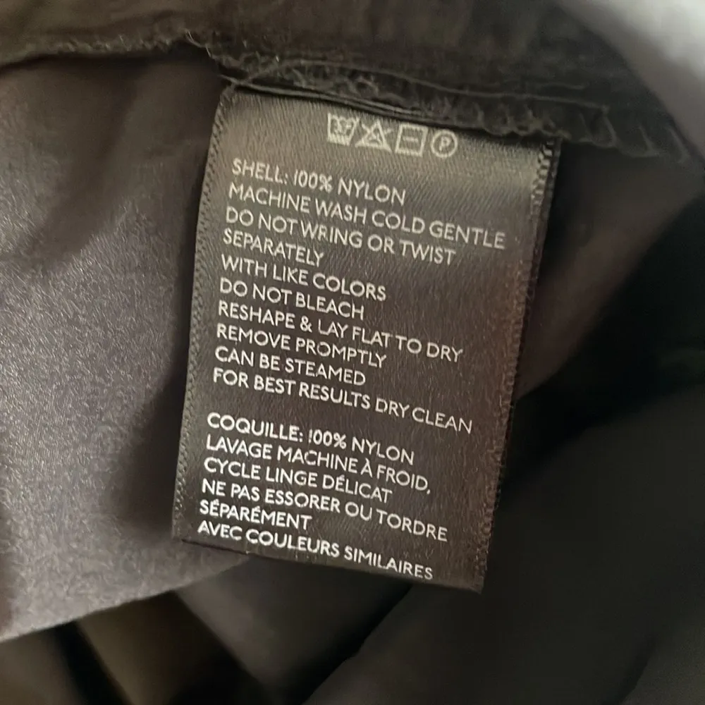 NWOT URBAN OUTFITTERS High Rise Wind Breaker Joggers Size M - Image 8