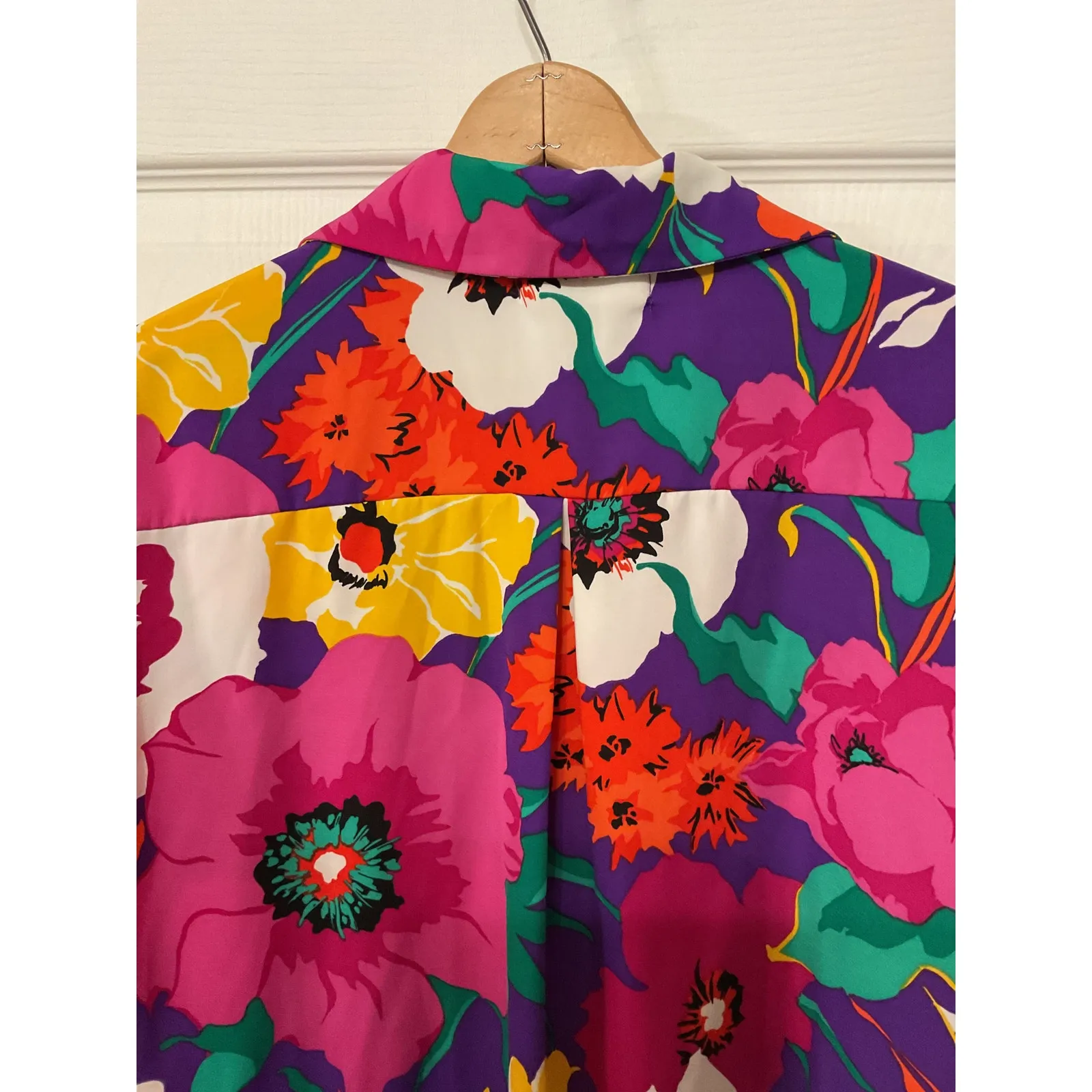 Bucket List Colorful Collared Long Sleeve Floral Button Down Blouse, S - Image 10