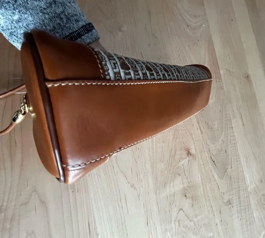 NWOT Judith Leiber purse - Image 4