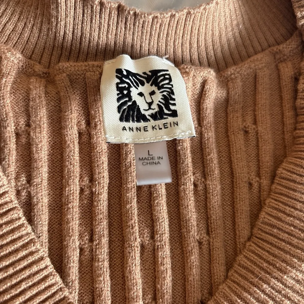 Anne Klein Women's Tan Sweater - Image 5