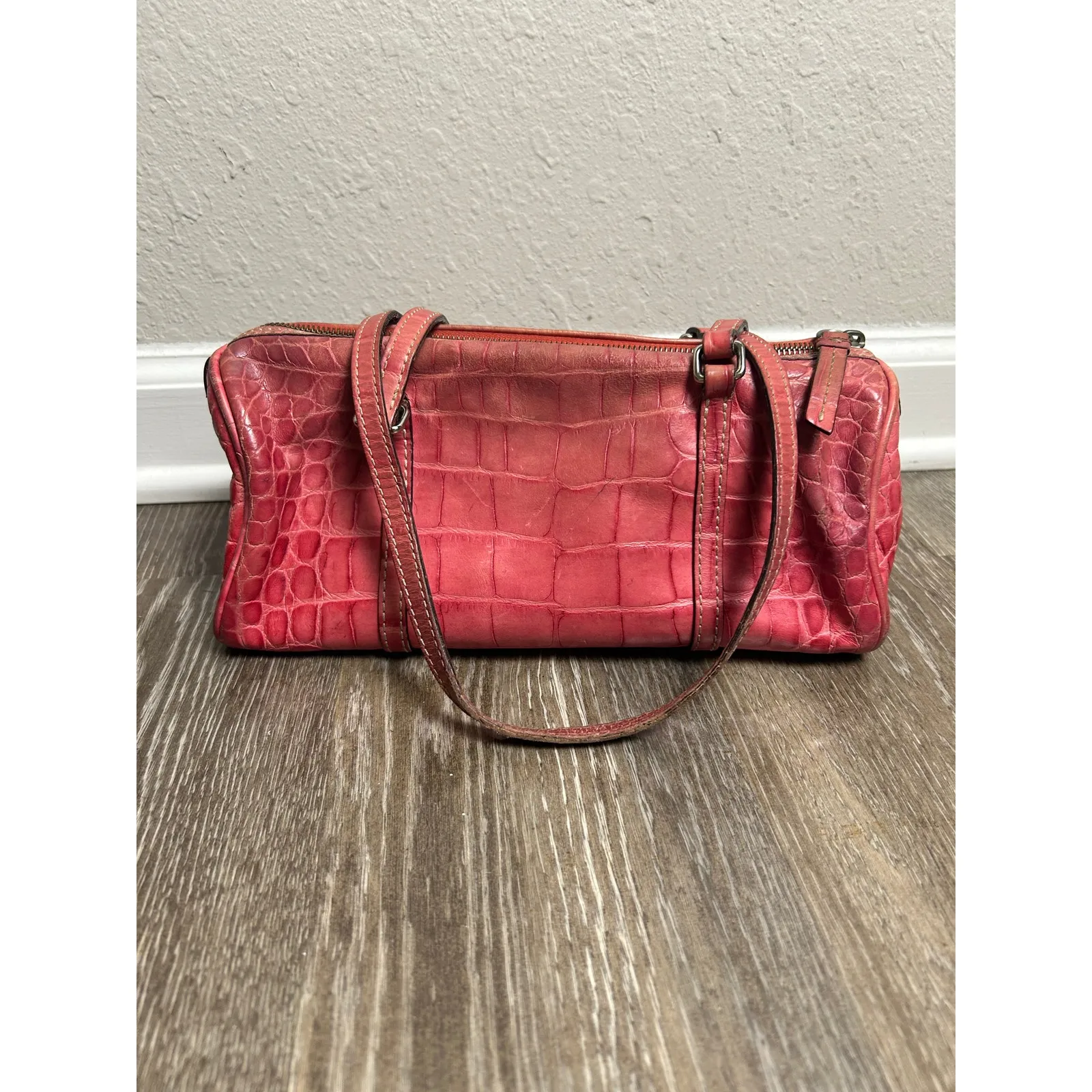 Dooney & Bourke Vintage Baguette Shoulder Bag Pink Alligator - Image 4