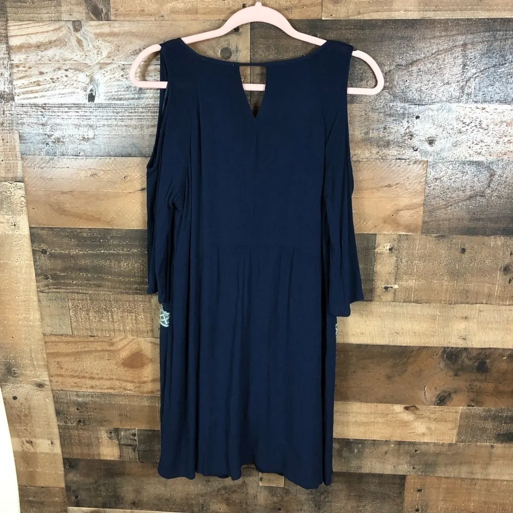 Skies are blue dress‎ - Image 5