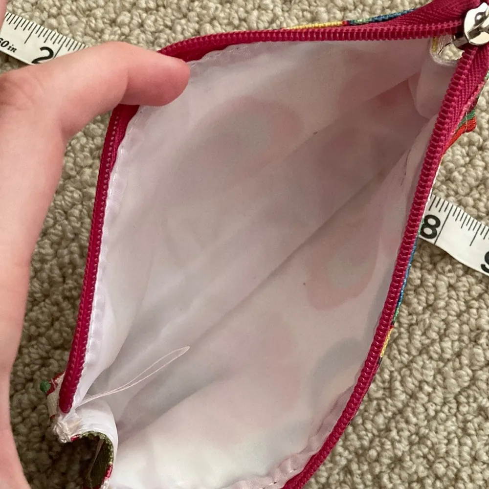 Clinique Floral Small Pouch Mini Zipper Bag Flowers Pink Red White Like New - Image 7