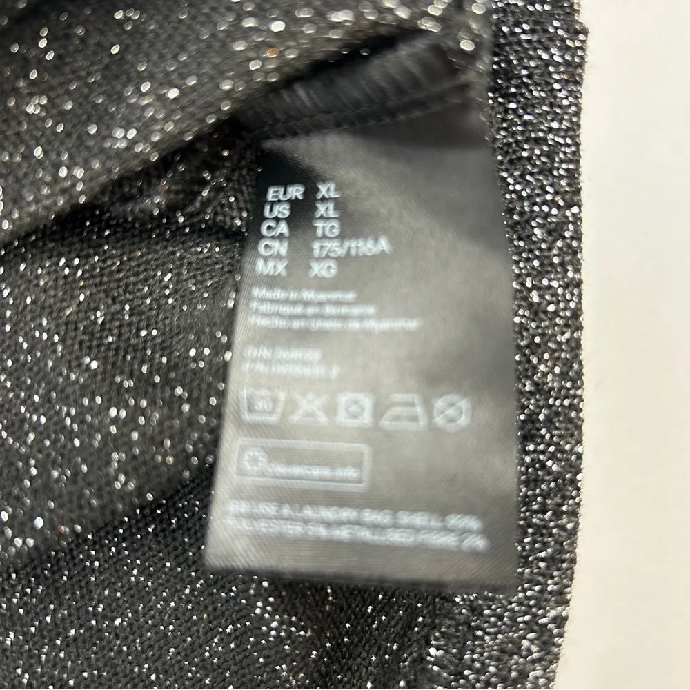 H&M Divided Women's Black Silver Metallic Long Sleeve Sweater XL - Image 7