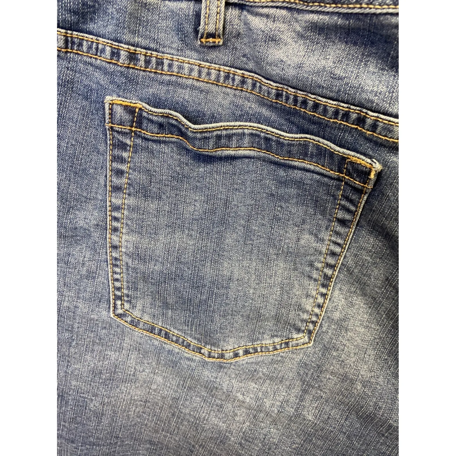 Torrid Distressed Denim Shorts Y2K Retro Curvy Festival Casual Cutoffs Size 26 - Image 7