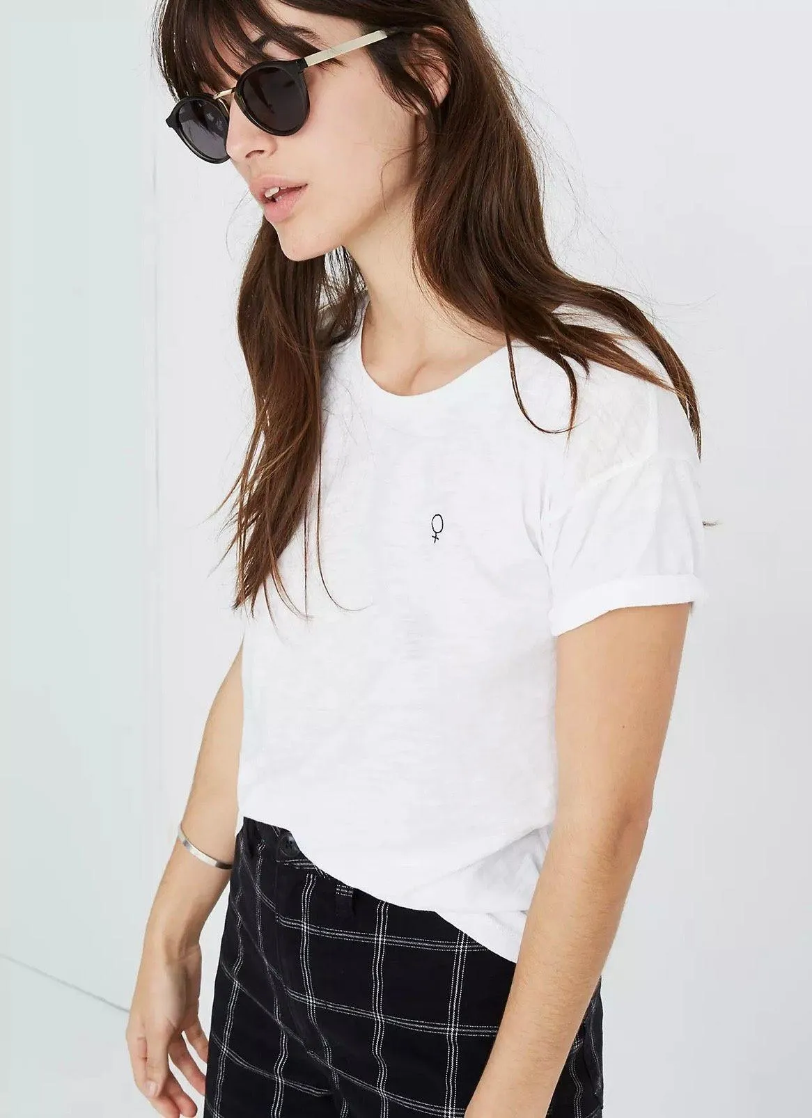 x Girls Inc | Whisper Cotton Female Symbol Crewneck Tee | Small - Image 2