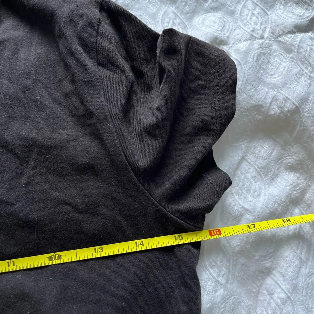 Banana Republic Black V neck T shirt - Image 2