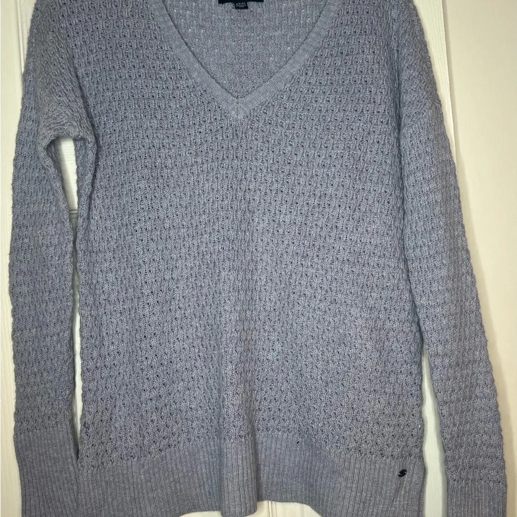 American Eagle Outfitters Light blue  V-Neck Sweater - Image 2
