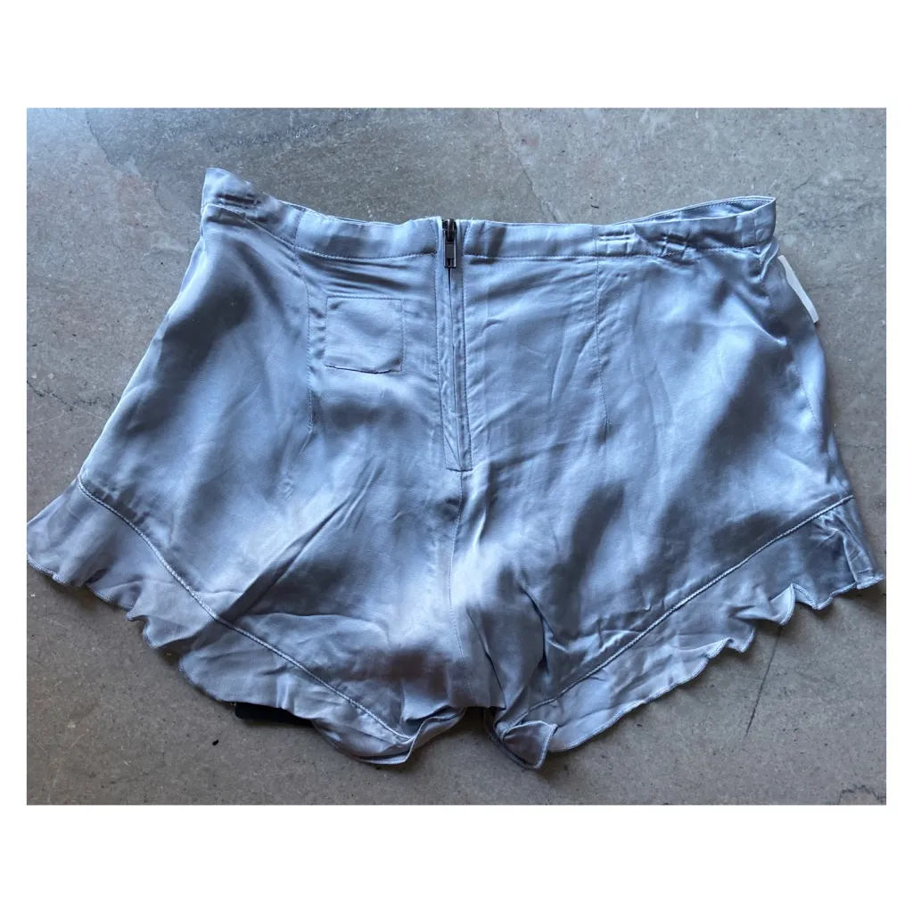 Chaser SILKY RUFFLE HEM SHORTS - Image 6