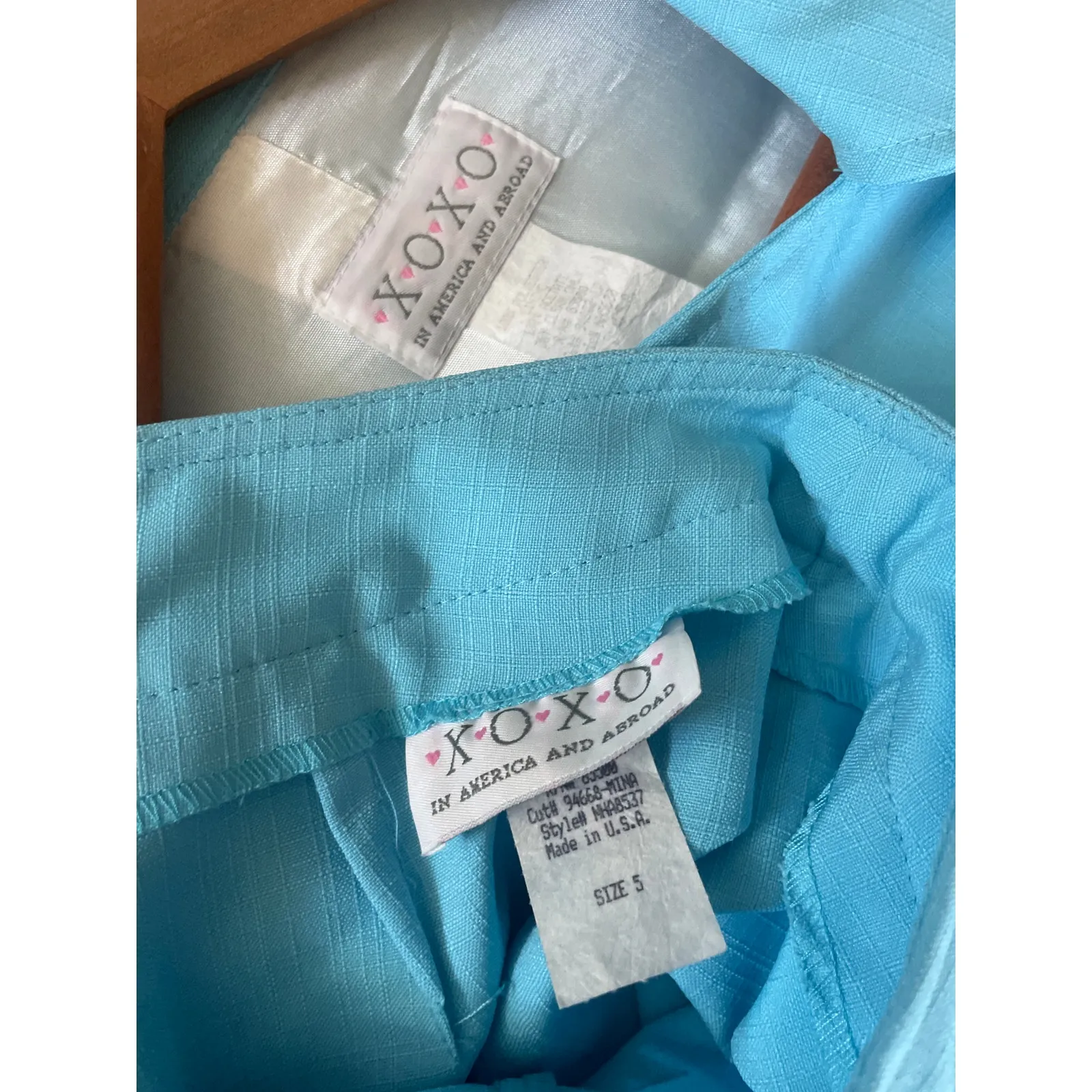 AMAZING Vintage Y2K XOXO 2 Piece Suit Pant Jacket NWT 70's Sky Blue Chain Belt - Image 4