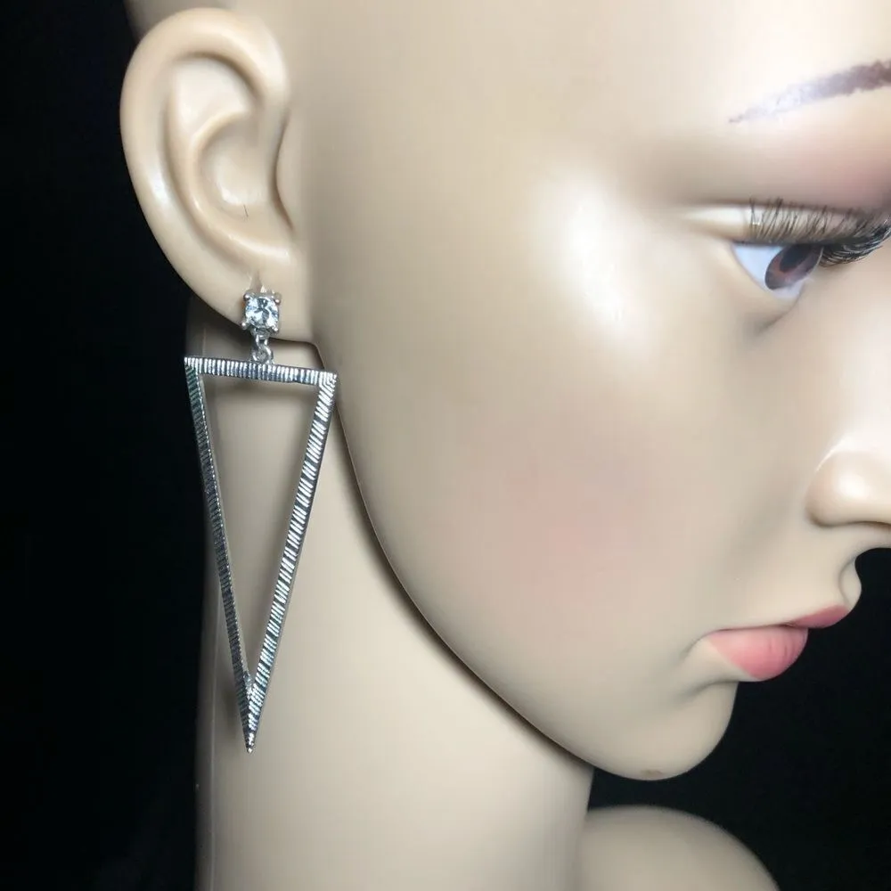 Silver and crystal stone dangling earrings! Silver - Image 7