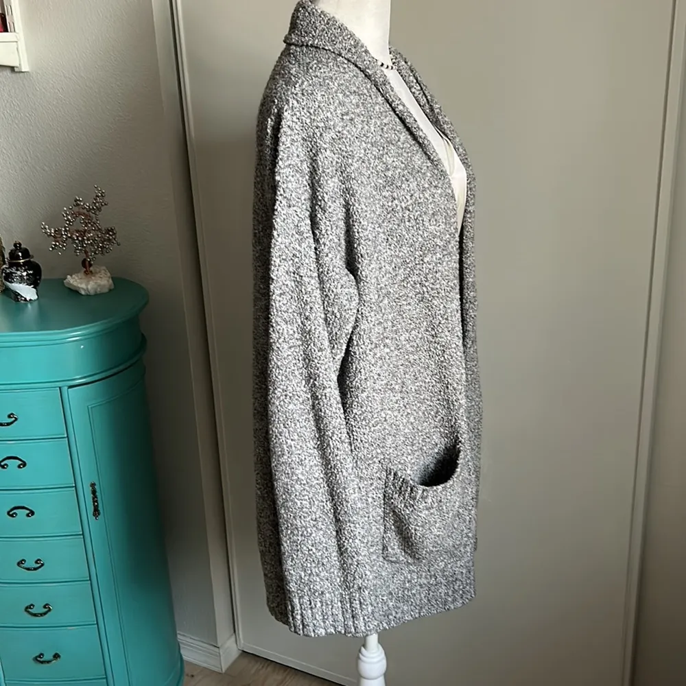 Threads 4 Thought Black and Gray Open Front Bouclé Long Cardigan Lounge Sweater - Image 4