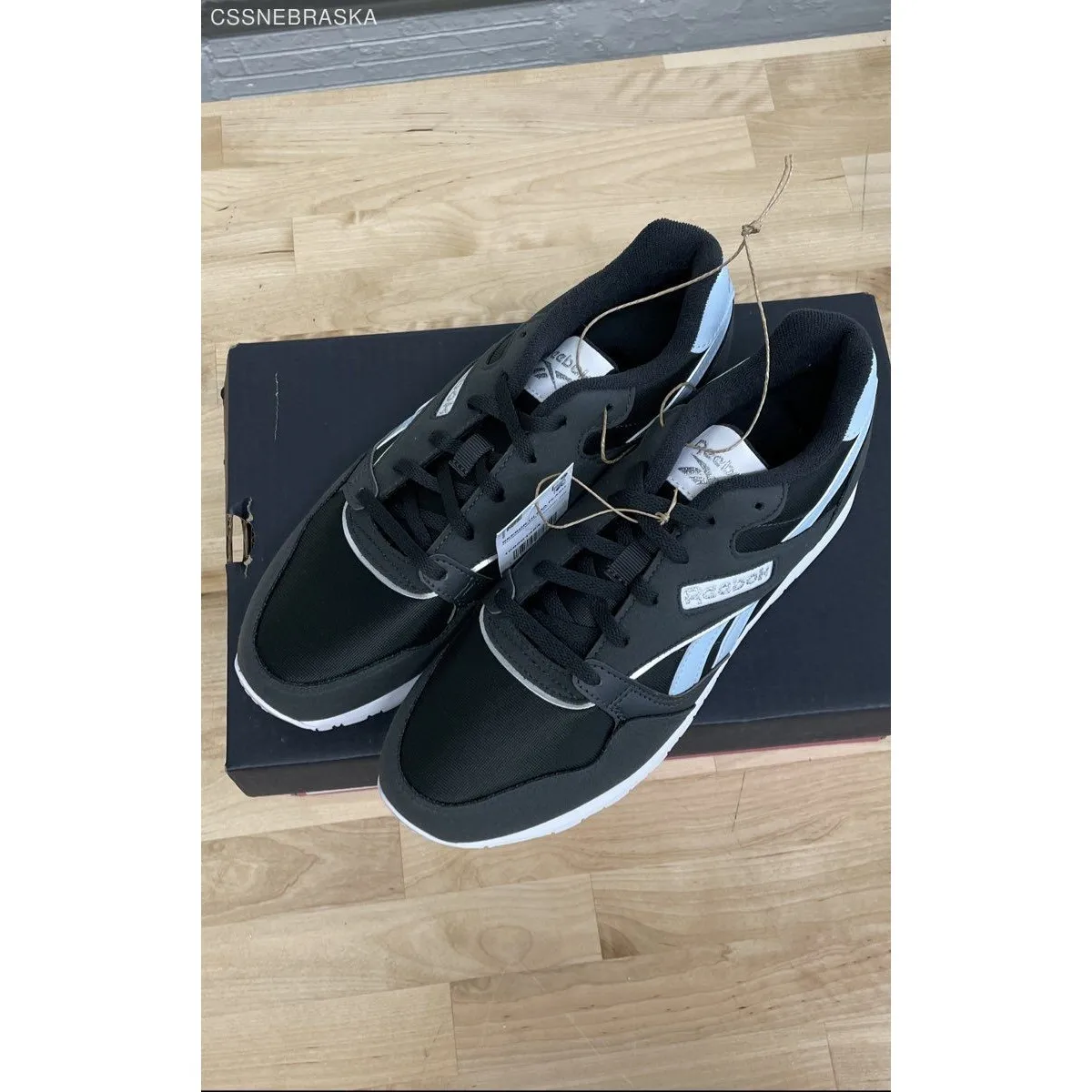 Reebok Gray/Blue Women's‎ Ultraflash Running Sneaker - Size 8.5 - Image 2