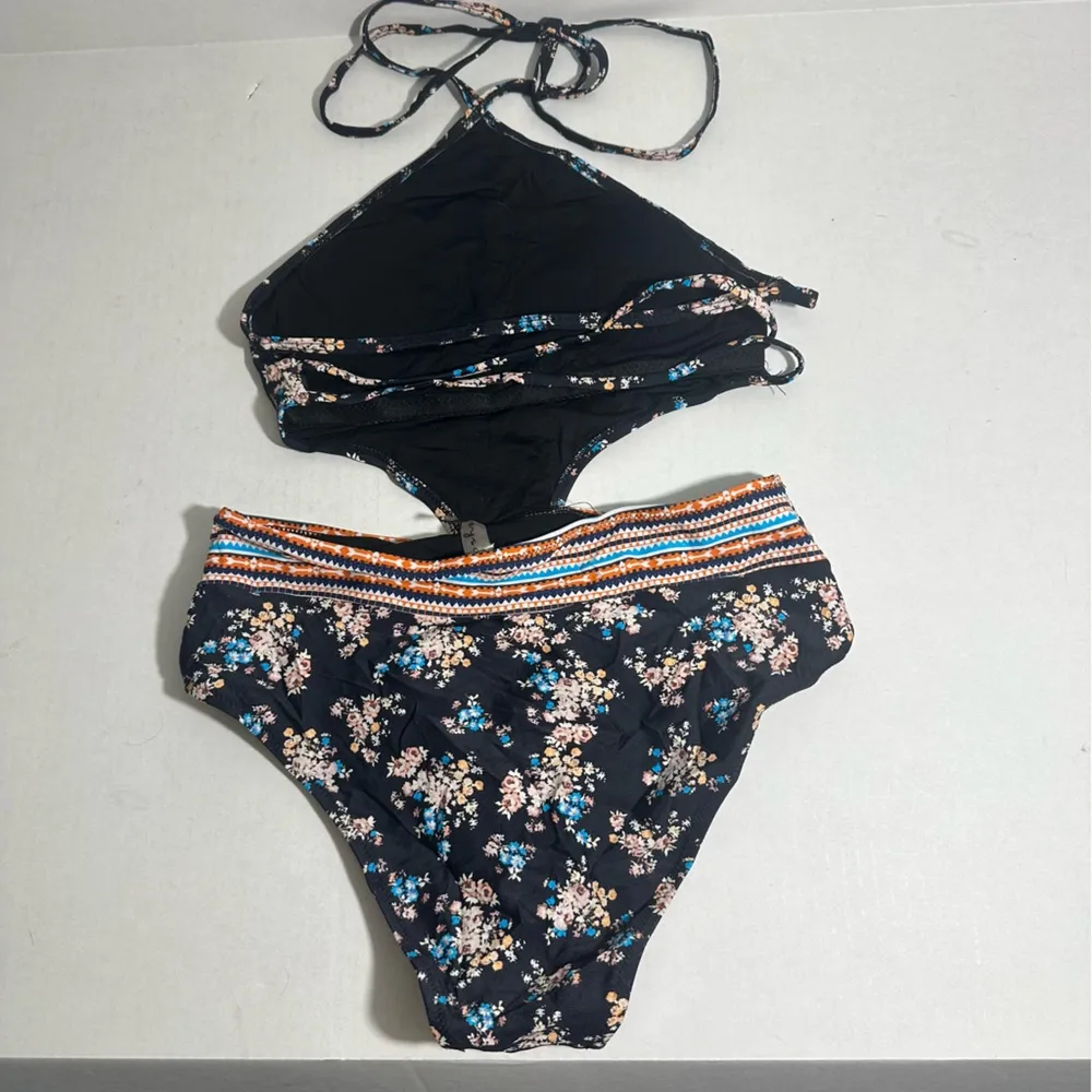 Cupshe Halter Cutout One Piece Dream‎ Girl Print Floral Boho Stripes Small - Image 6