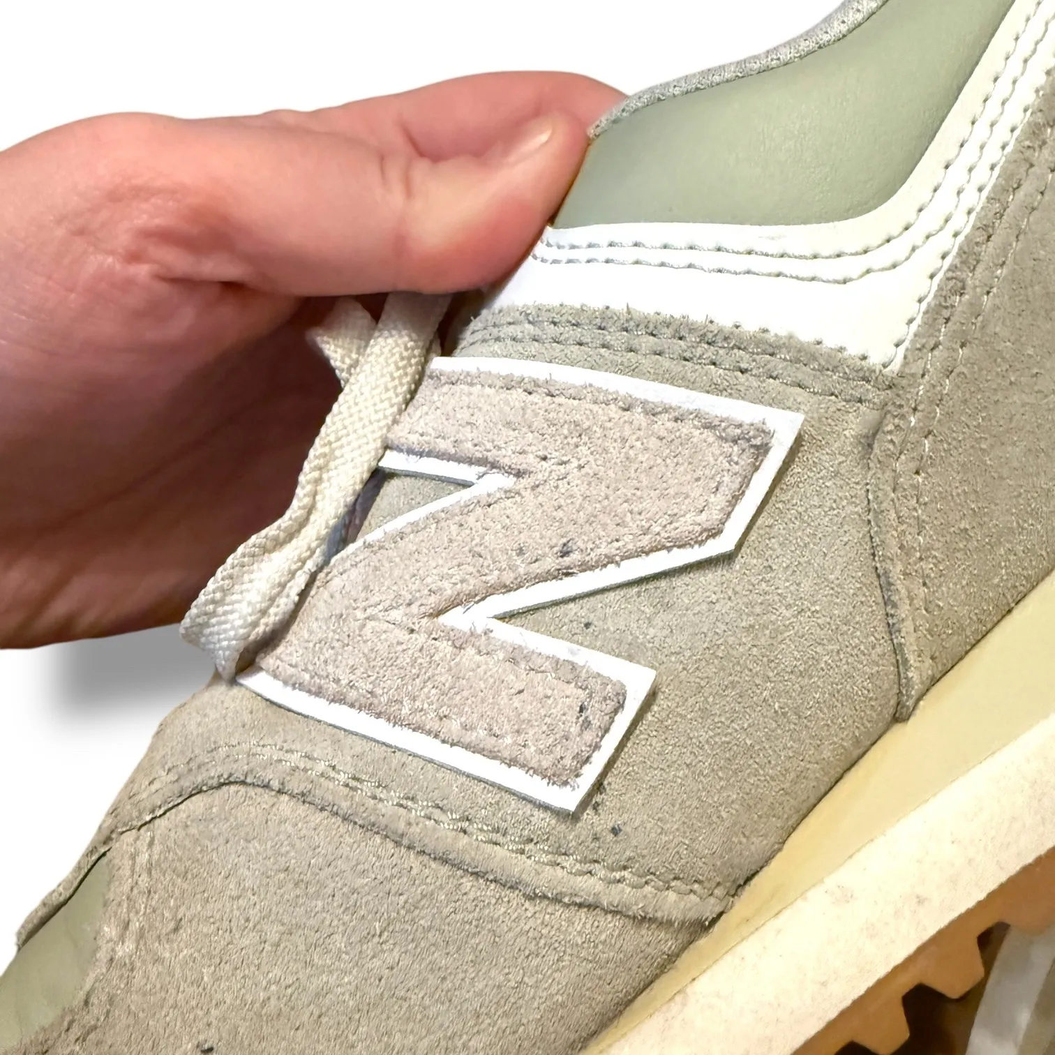 New Balance 574 Calm Green Sneakers Women's 9.5 Men's 8 Suede Athletic Shoes - Image 11