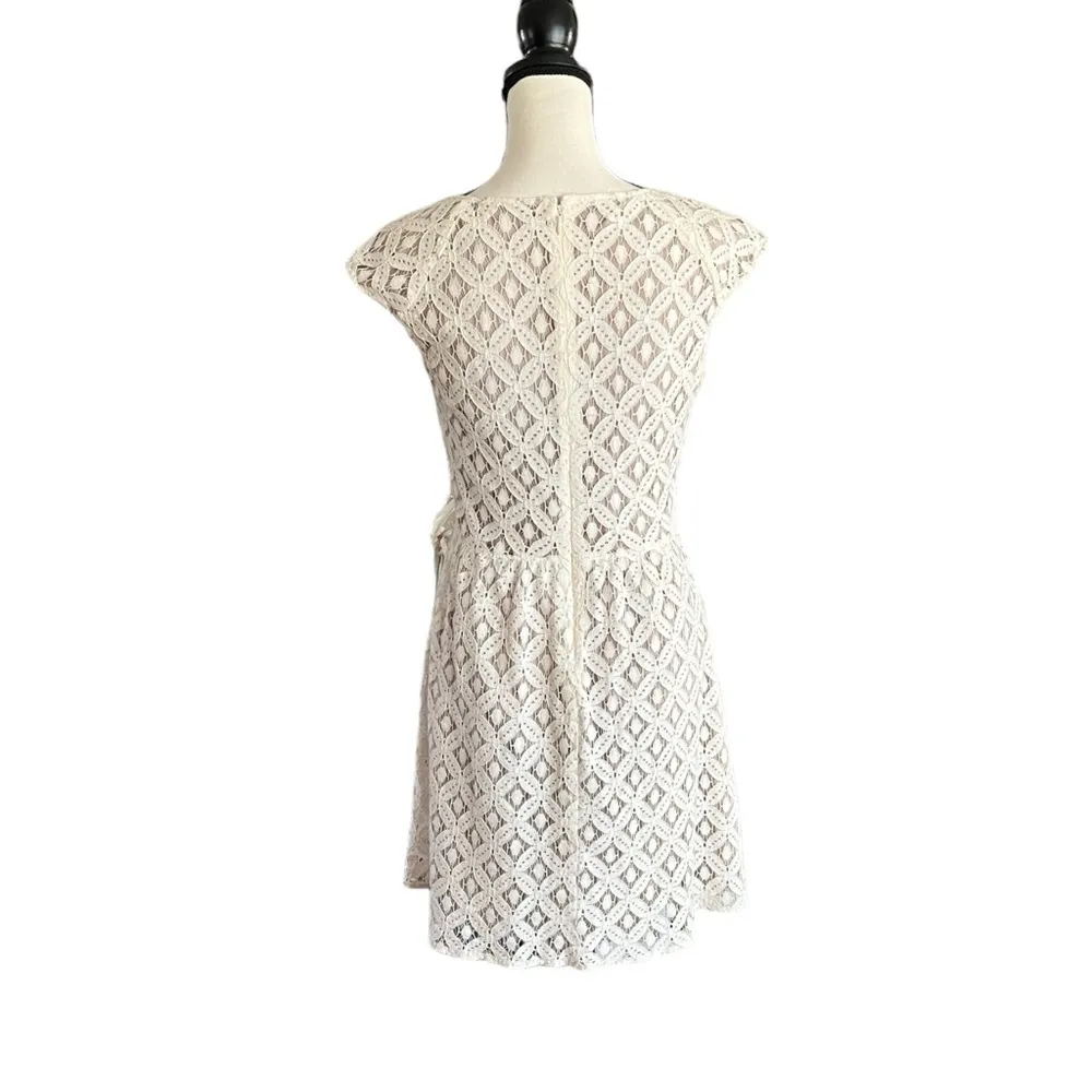 Garnet Hill Battenberg Lace Overlay Mini Dress. Size 2 - Image 3