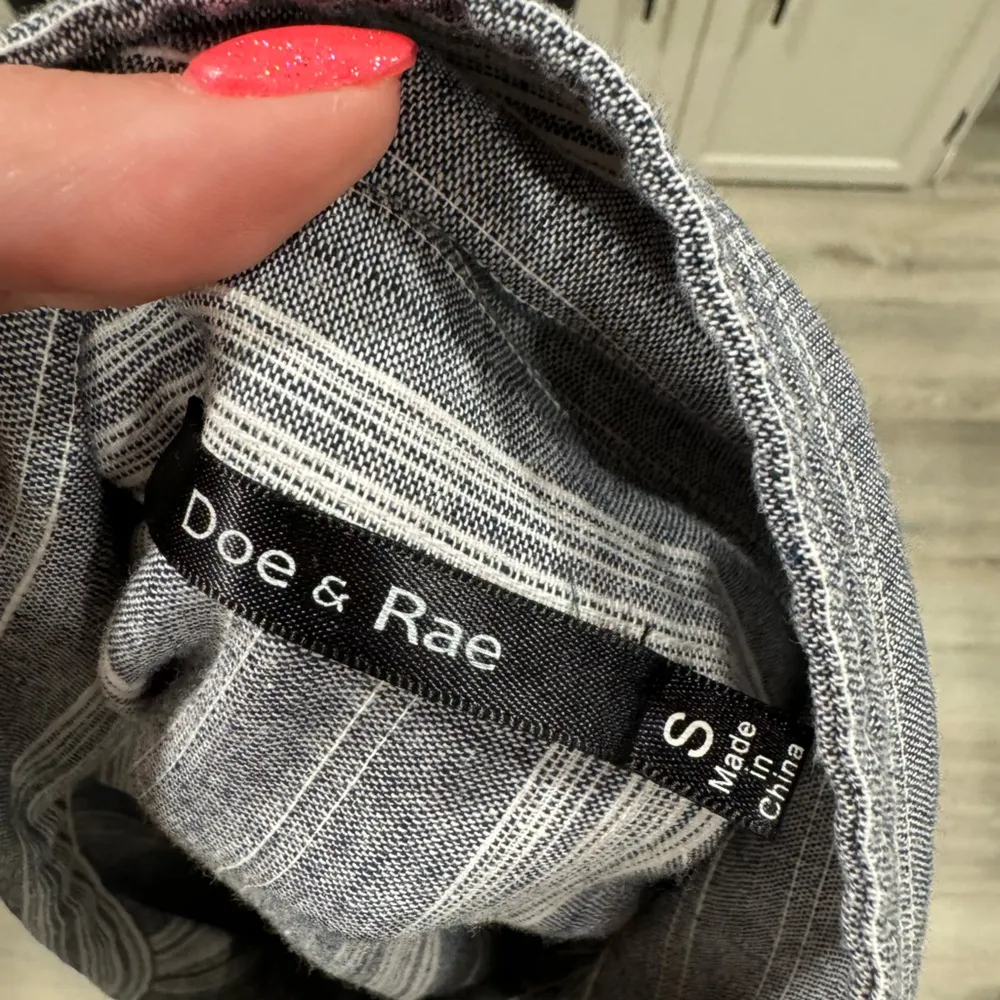 Doe & Rae Women’s Utility Jacket - Image 4