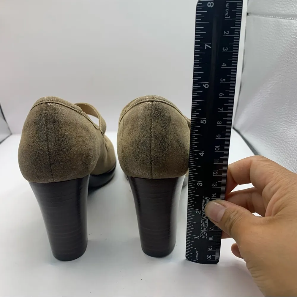 Sofft Womens Natara Mary Jane heel size 7.5M suede leather taupe - Image 5